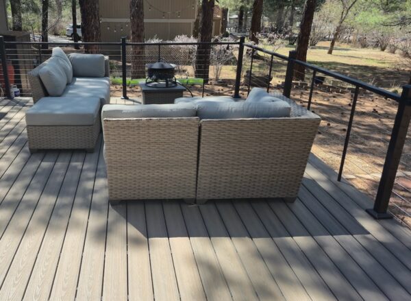 High-Country-Woodworks-Deck-Building-Flagataff-Arizona-600x439